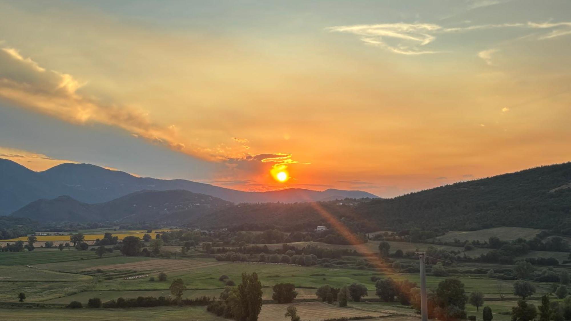 Tenuta Due Laghi Rivodutri ภายนอก รูปภาพ