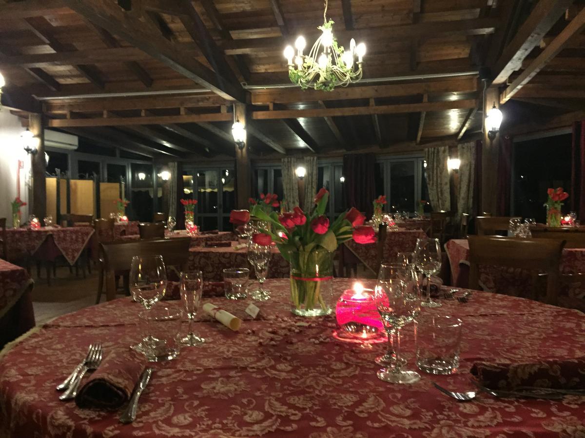 Tenuta Due Laghi Rivodutri ภายนอก รูปภาพ