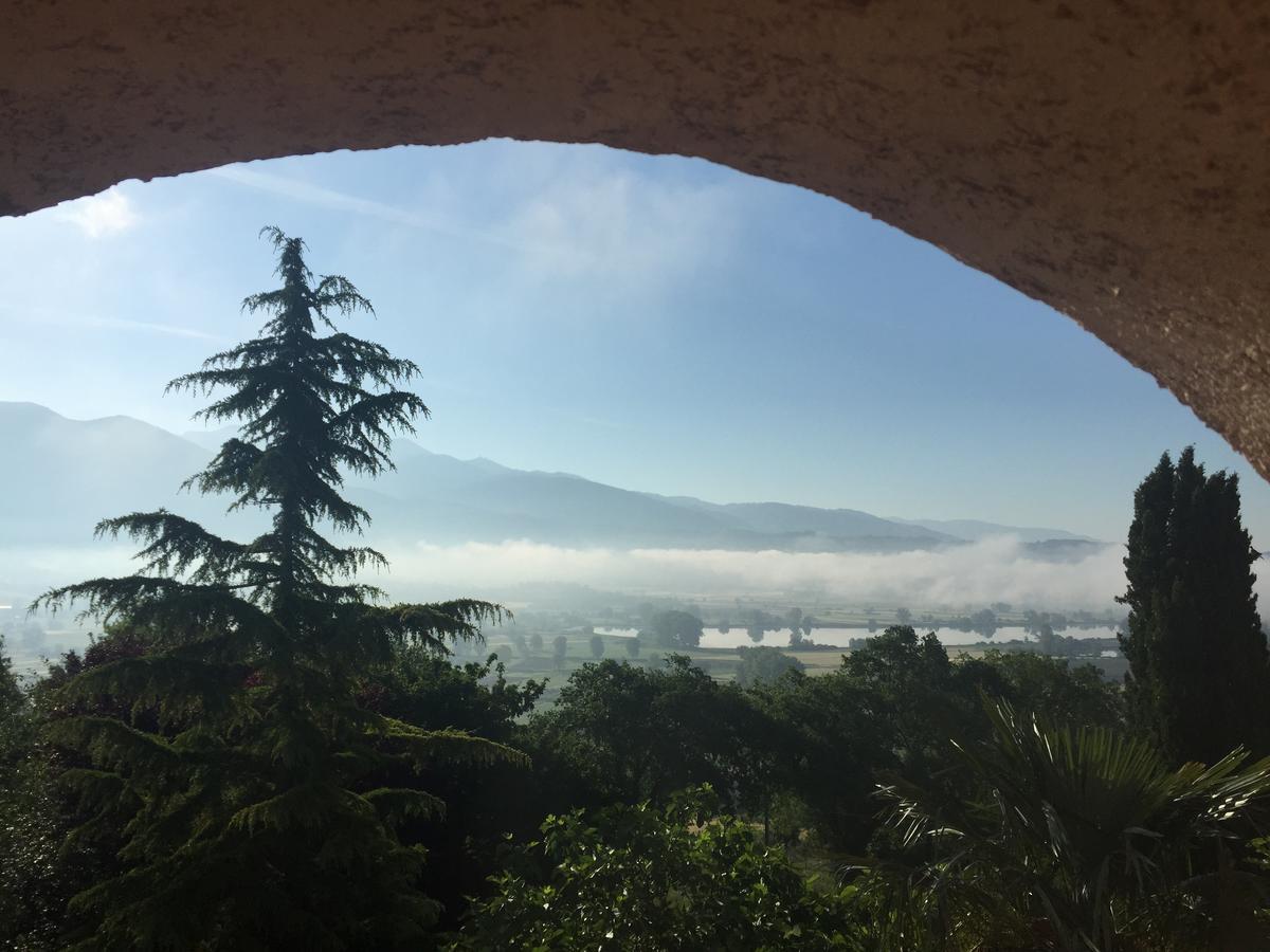 Tenuta Due Laghi Rivodutri ภายนอก รูปภาพ