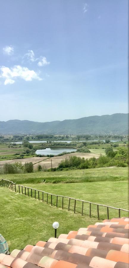 Tenuta Due Laghi Rivodutri ภายนอก รูปภาพ