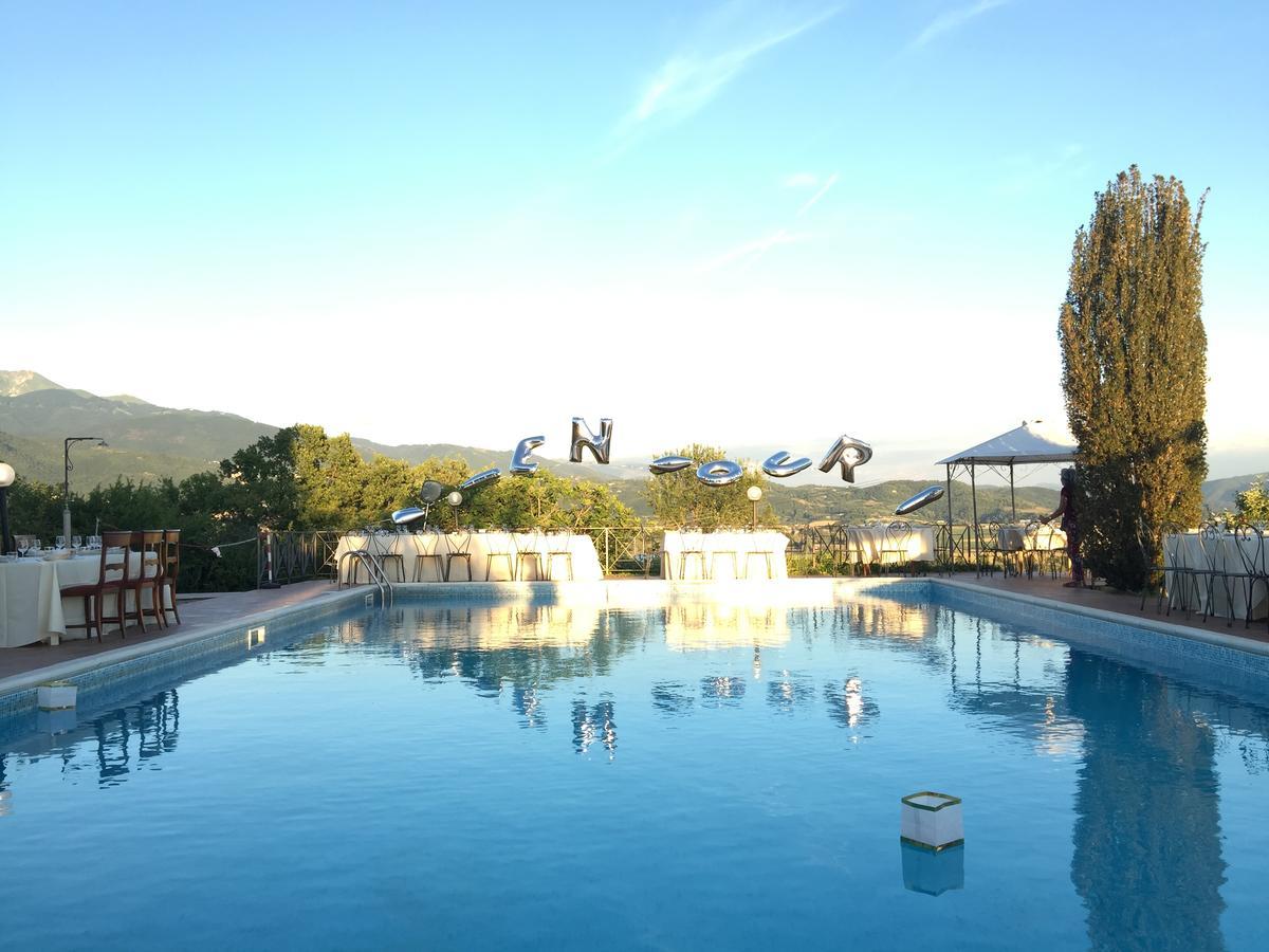 Tenuta Due Laghi Rivodutri ภายนอก รูปภาพ
